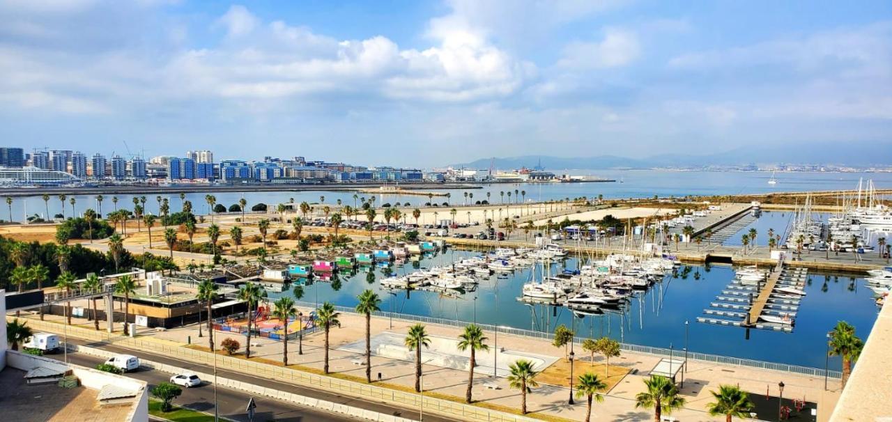 Ohtels Campo De Gibraltar Hotel La Linea de la Concepcion Luaran gambar