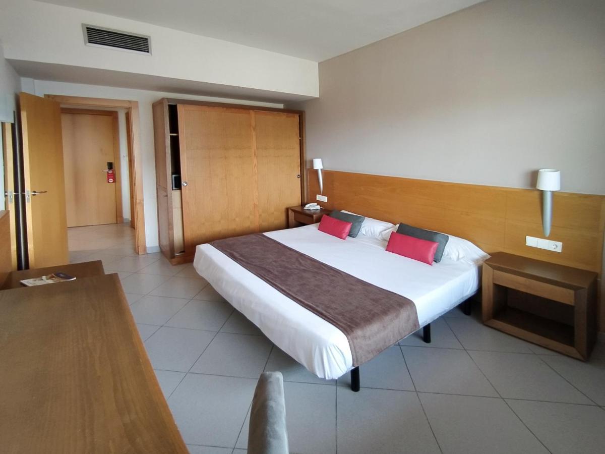 Ohtels Campo De Gibraltar Hotel La Linea de la Concepcion Luaran gambar