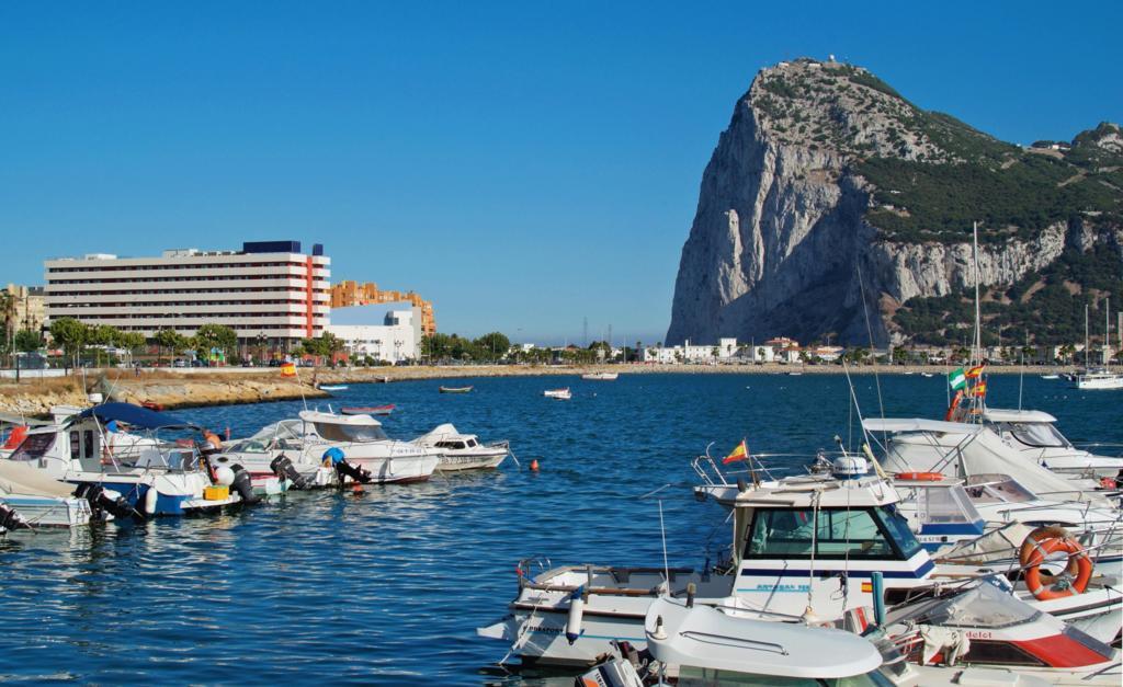 Ohtels Campo De Gibraltar Hotel La Linea de la Concepcion Luaran gambar